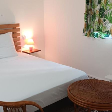 Chambre Climatisee Bouillante Εξωτερικό φωτογραφία