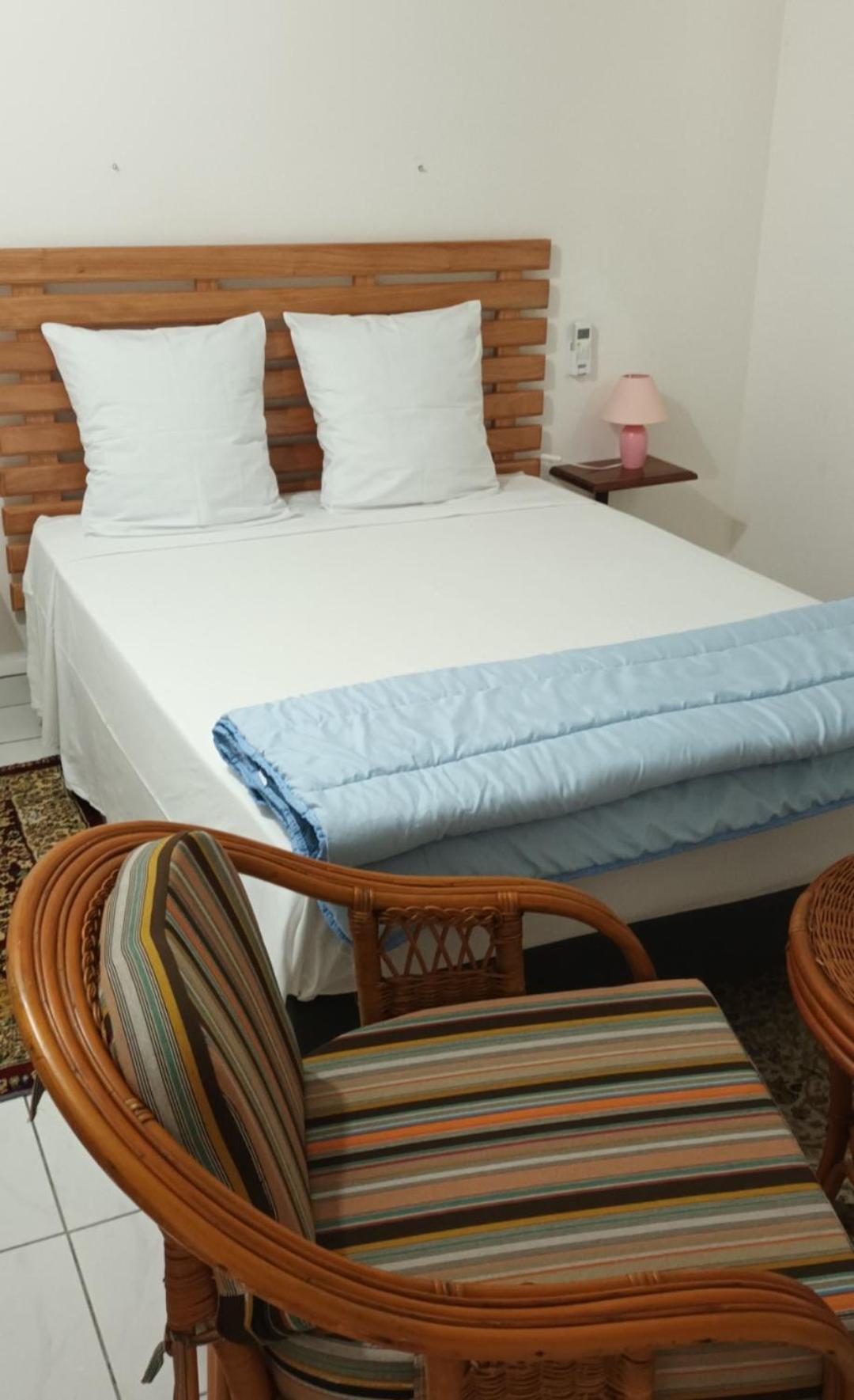 Chambre Climatisee Bouillante Εξωτερικό φωτογραφία